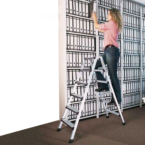 Zarges Comfortstep B Stehleiter mit gepolsterter Stufen-Vorderkante 2x11 Stufen