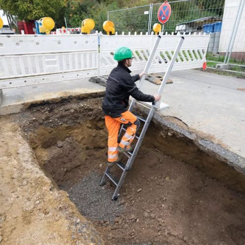 MUNK Stufen-Baugrubenleiter 2,25m mit 4 Stufen mit Handlauf