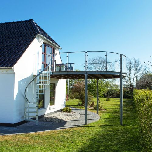 Dolle Aussentreppe Gardenspin 246-282cm Geschosshöhe Ø125-155cm Trimax®/Metall